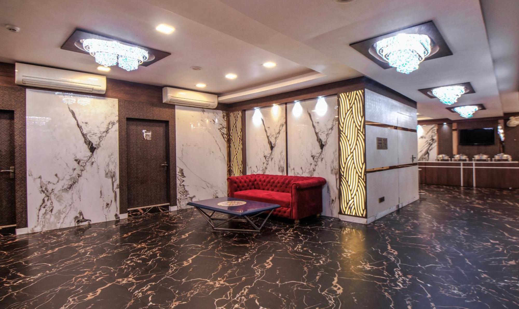 Hotel Orion Crystal Калькутта Экстерьер фото