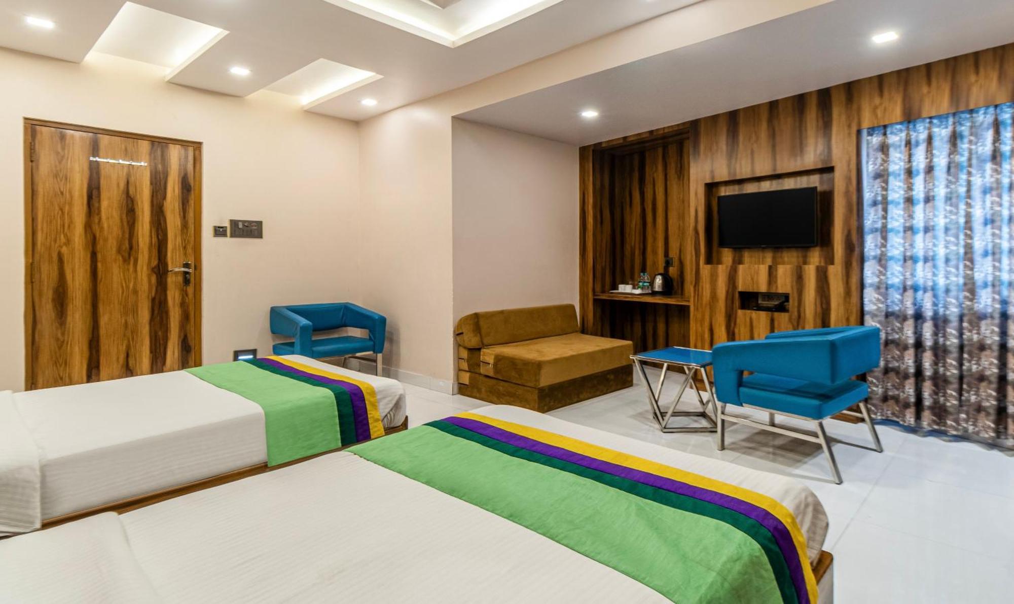 Hotel Orion Crystal Калькутта Экстерьер фото